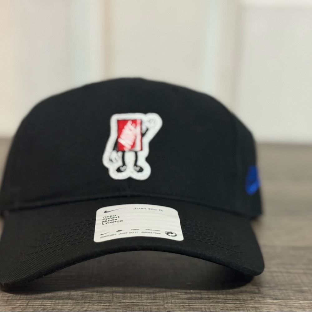 Nike  Kids Hat With Adjustable Strap In Black (Child/Infant)